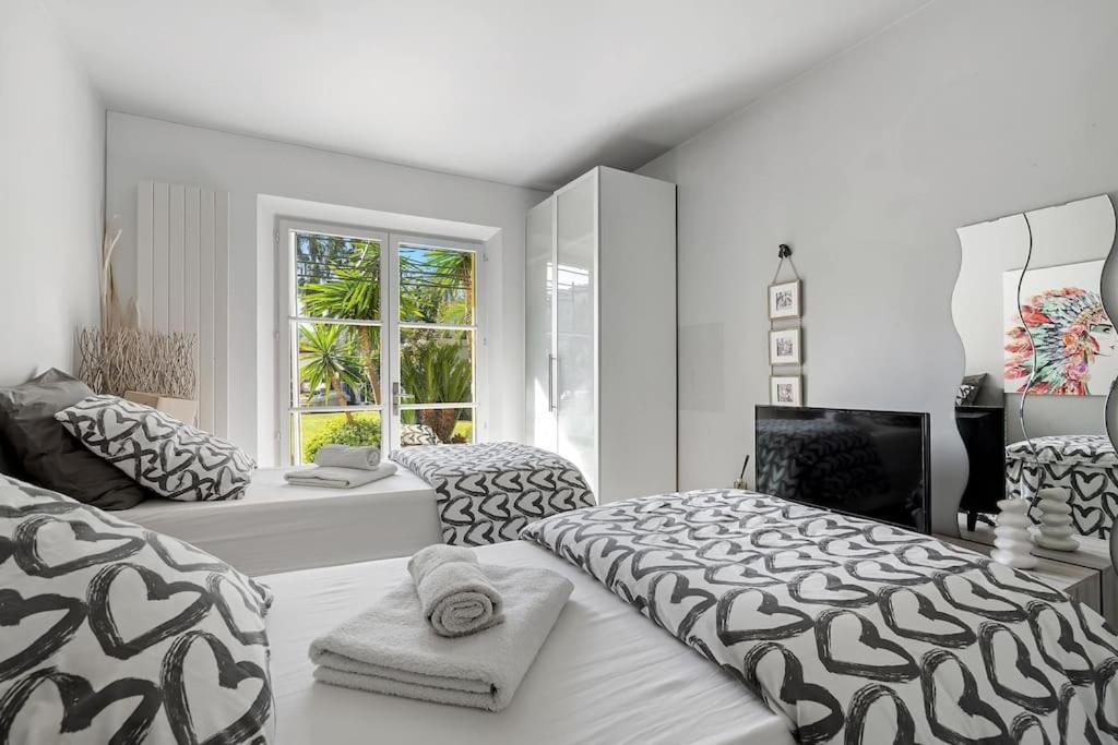 Grande Villa St-Tropez Area Avec Piscine Chauffee Gassin Exteriör bild