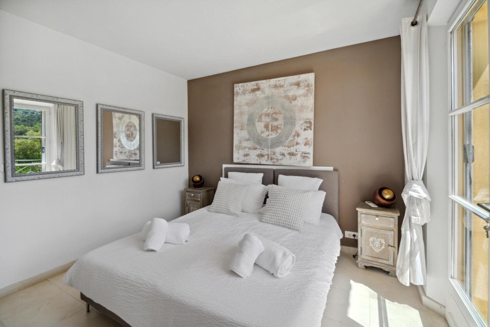 Grande Villa St-Tropez Area Avec Piscine Chauffee Gassin Exteriör bild