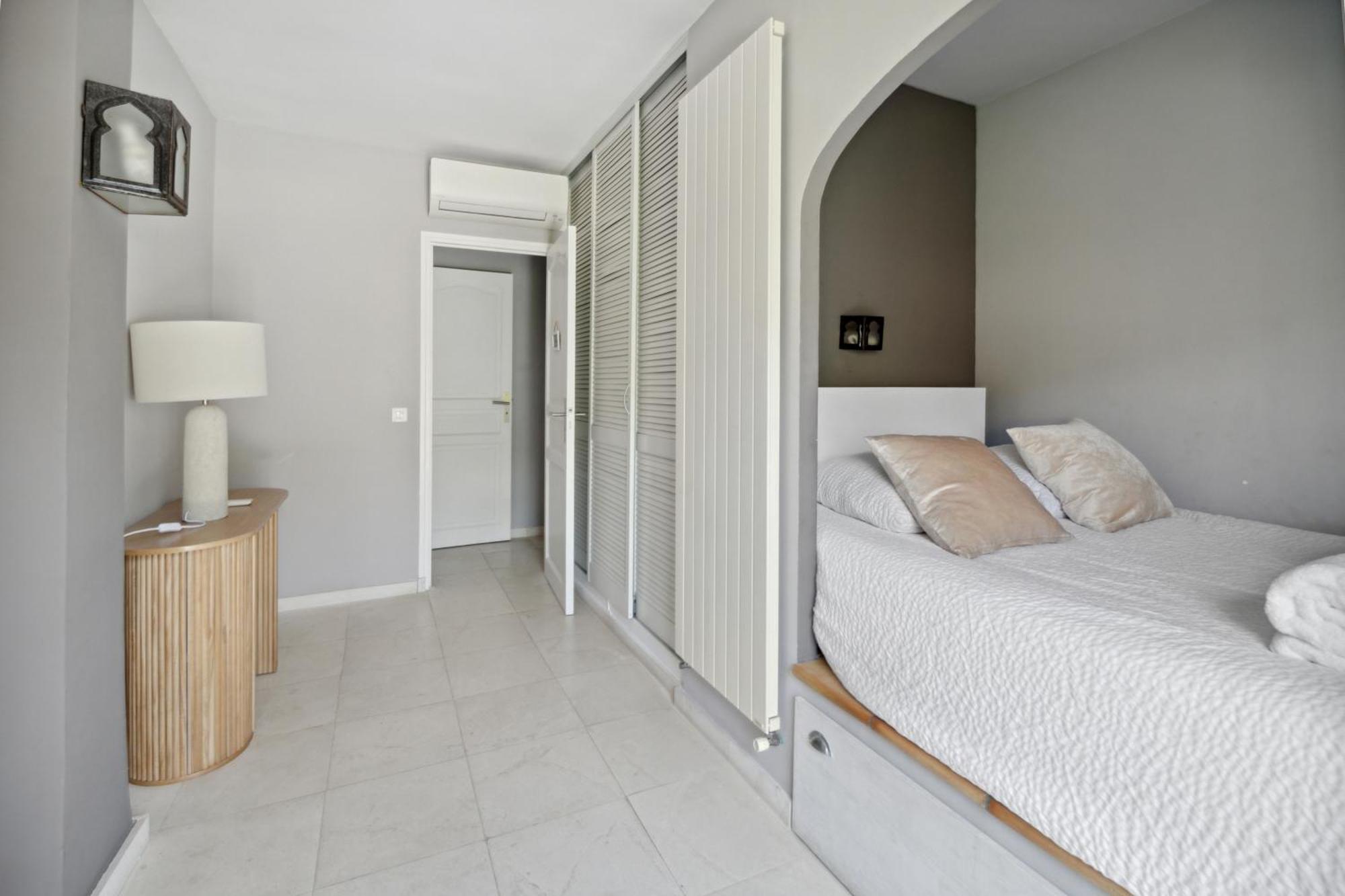 Grande Villa St-Tropez Area Avec Piscine Chauffee Gassin Exteriör bild